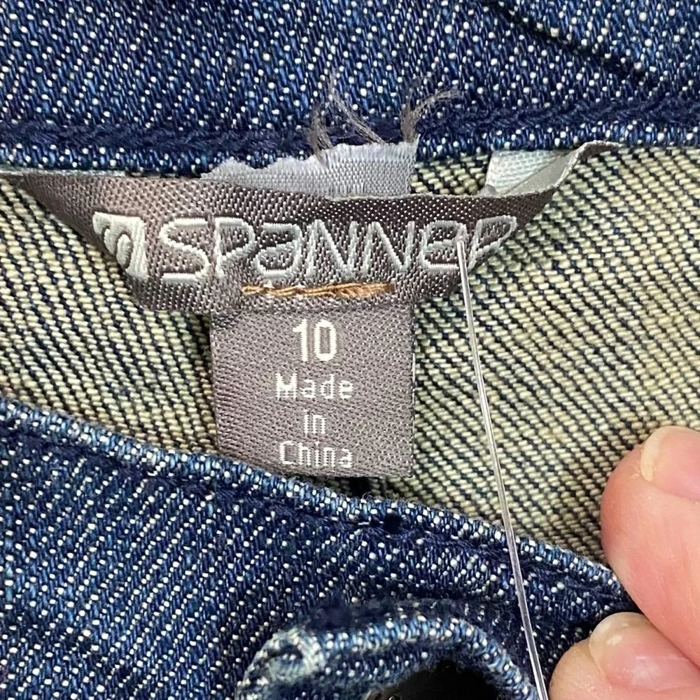 SPANNER JEANS‎ - NWT - SIZE 10 - DARK WASH -HIGH RISE CUT BOOTCUT DISTRESSED B8